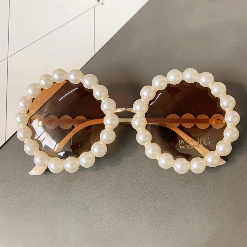 Oval Vintage Pearl Round Sunglasses