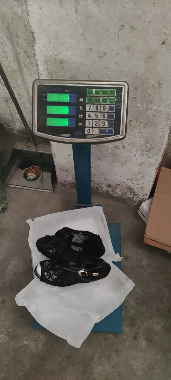 Floral Lace Hollow High Heel